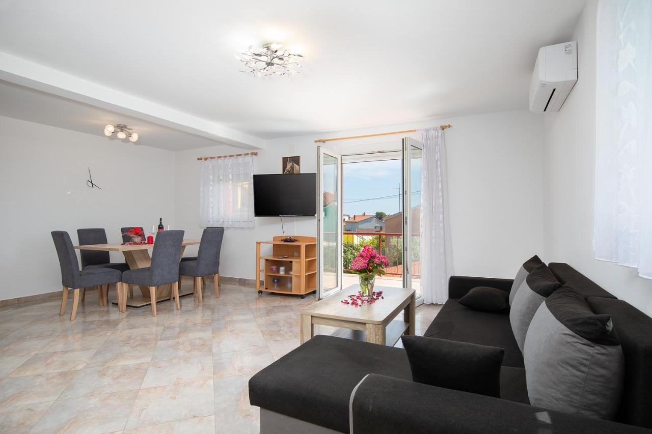 Apartmani Dujmović Medulin Zewnętrze zdjęcie