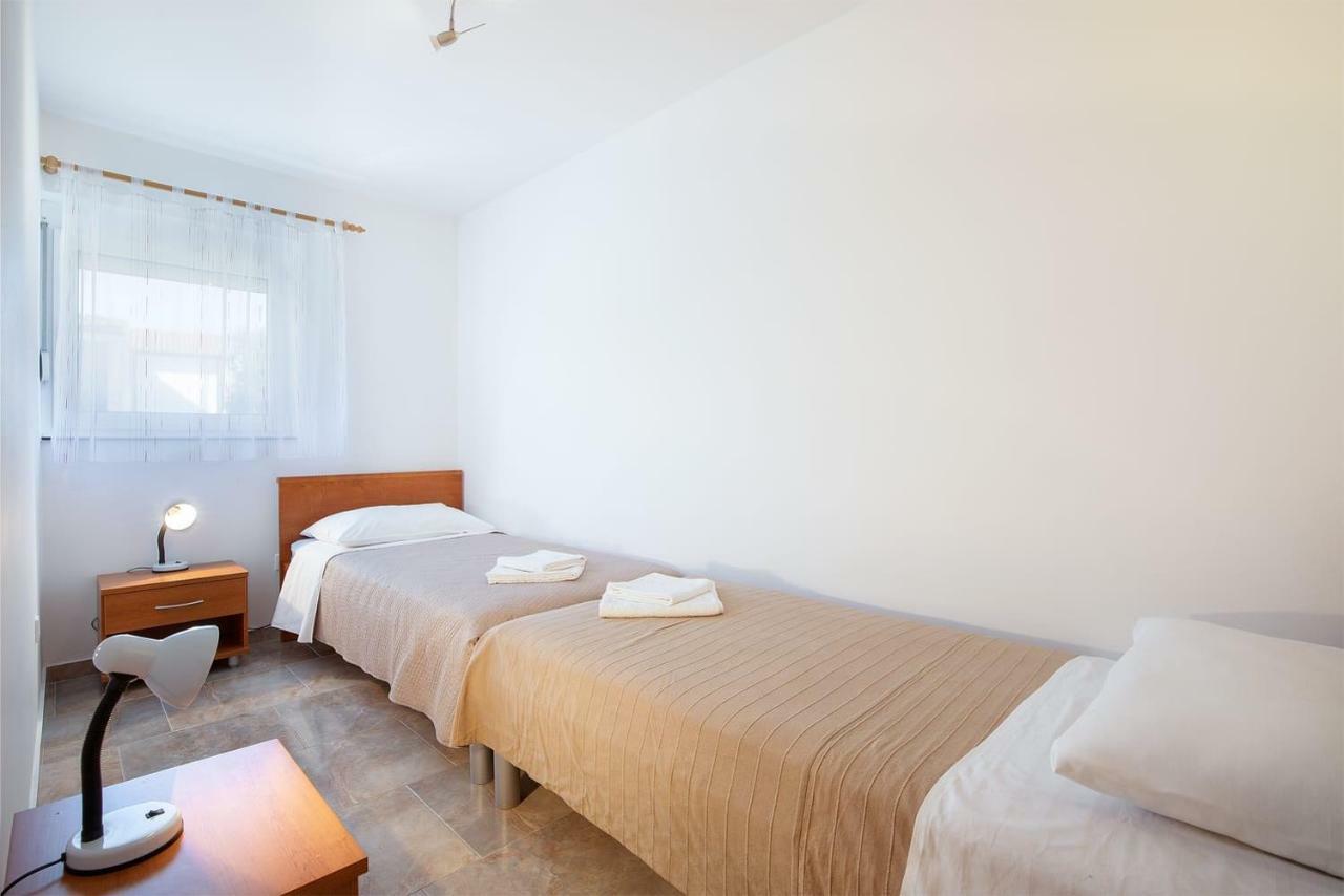 Apartmani Dujmović Medulin Zewnętrze zdjęcie